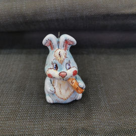 Ёлочная игрушка "Заяц с морковкой", керамика